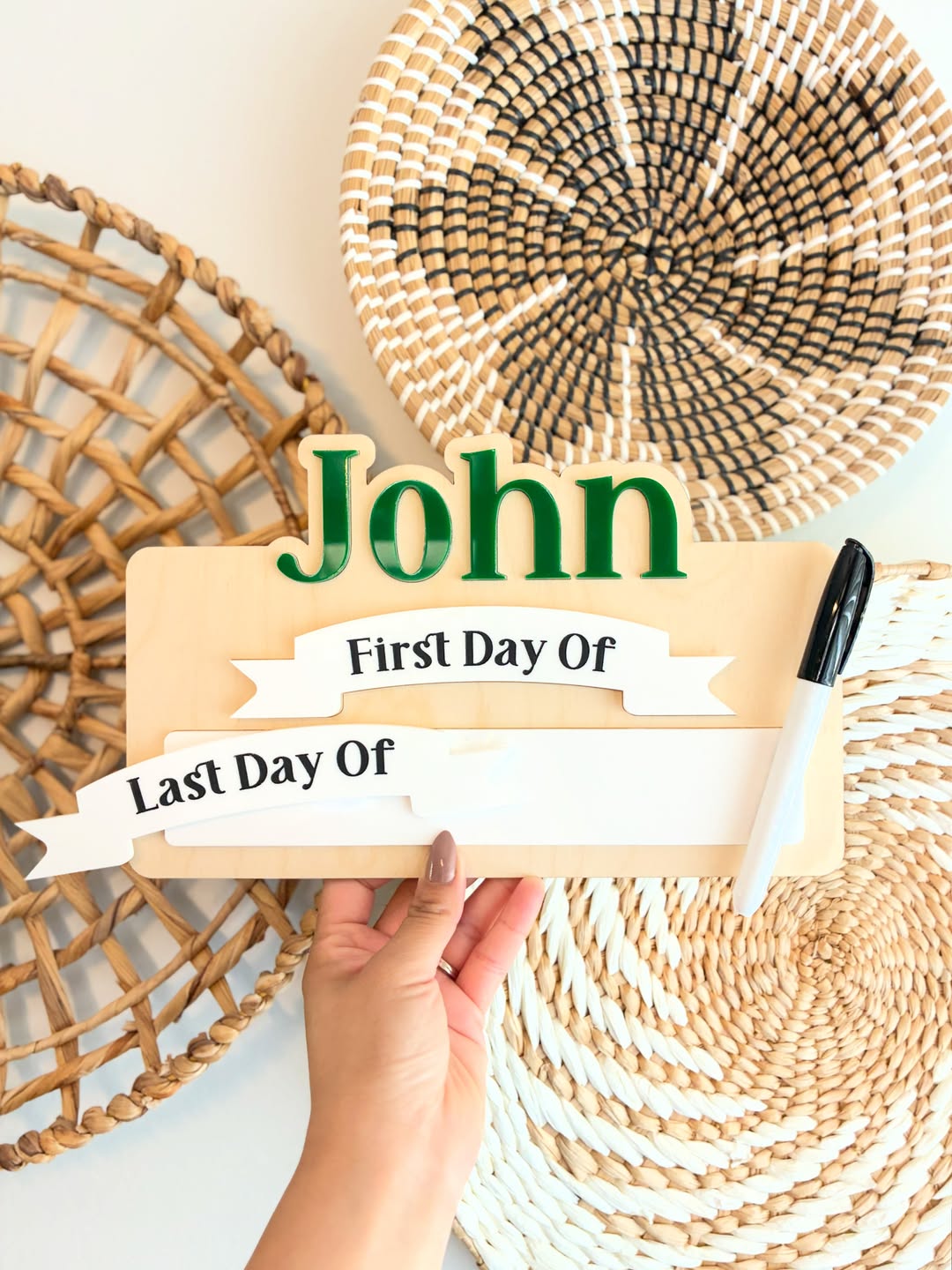 Aveni Designs Mini Board with first and last day banners and marker
